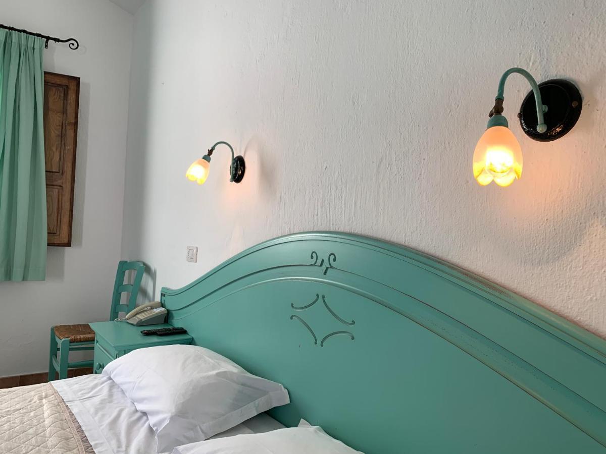 Hotel Cort'E Nastasj Tertenìa Exterior foto