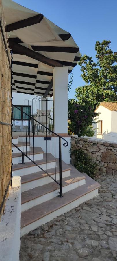 Hotel Cort'E Nastasj Tertenìa Exterior foto